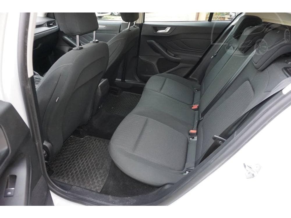2019 Ford FOCUS - 9