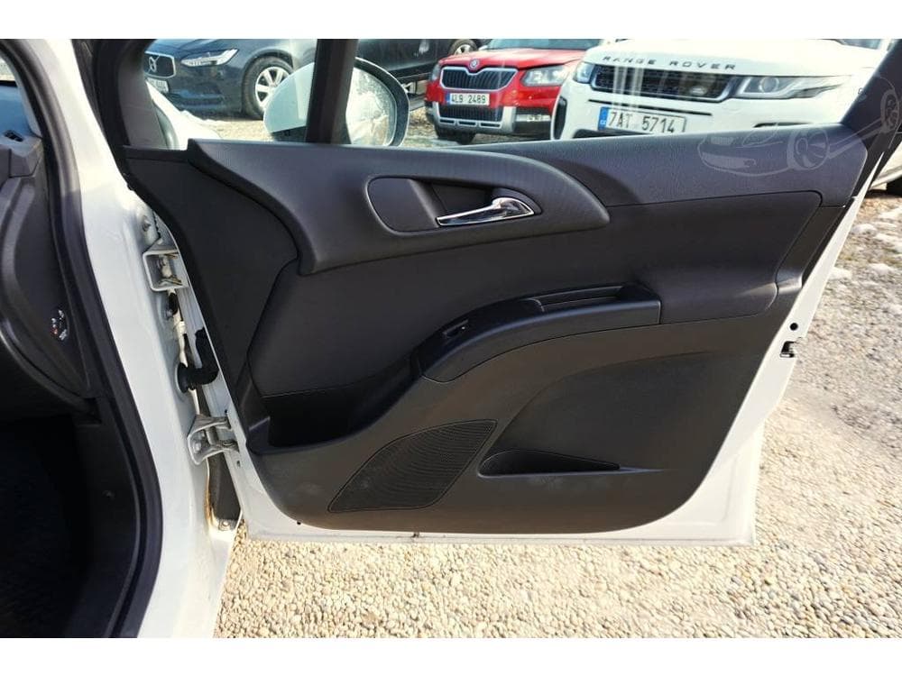 2016 Opel MERIVA - 17