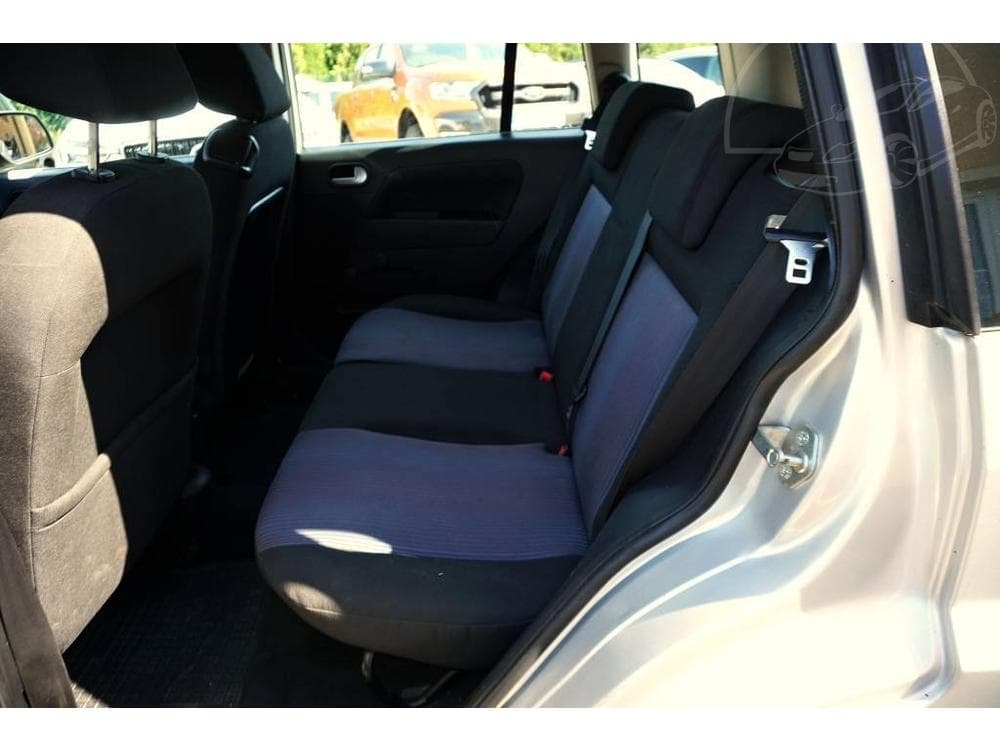2011 Ford FUSION - 20