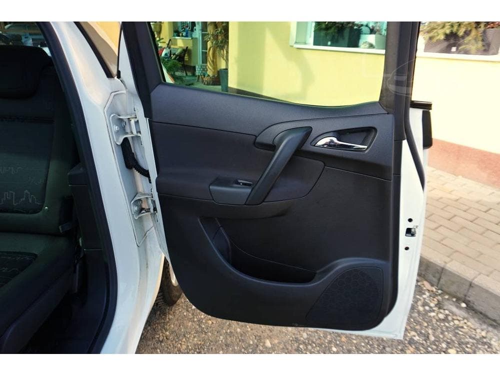 2016 Opel MERIVA - 20