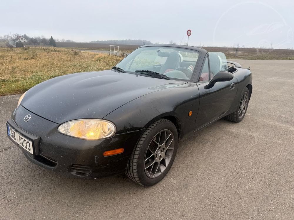 2004 Mazda MX-5