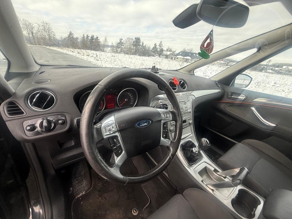 2007 Ford S-MAX - 9