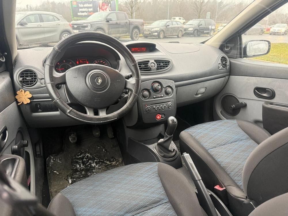 2007 Renault CLIO - 11