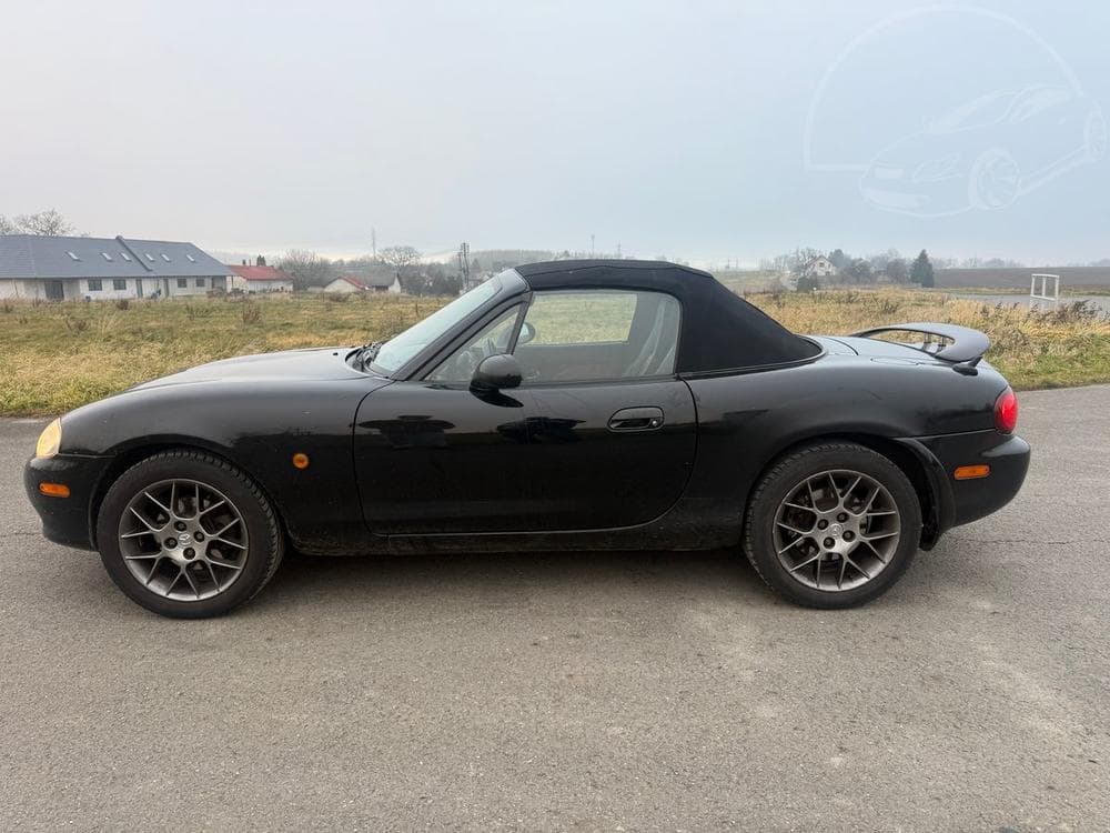2004 Mazda MX-5 - 12