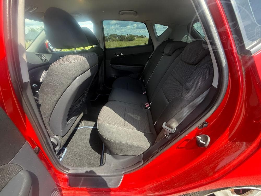 2010 Hyundai i30 - 13