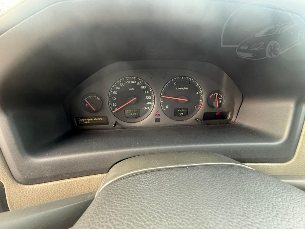 2000 Volvo V70 - 13