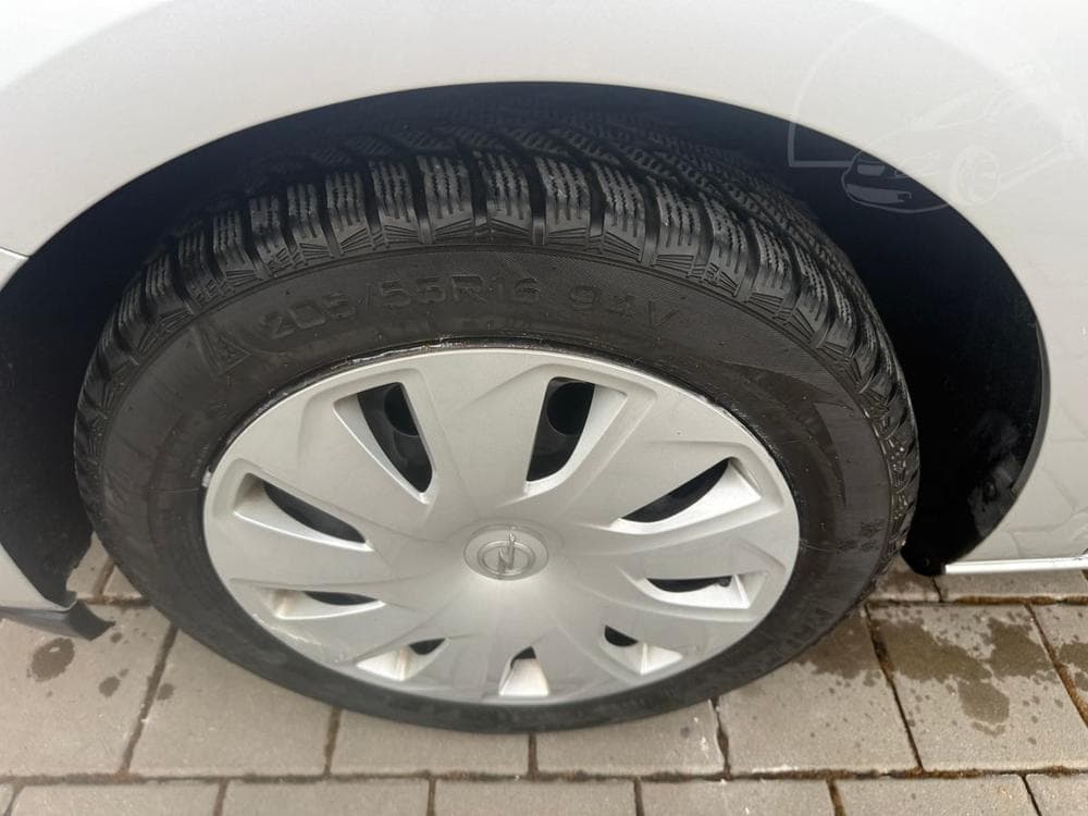 2019 Opel ASTRA - 18