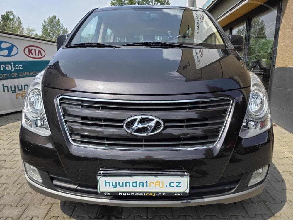 Hyundai H 1 2.5-8 míst-AUTOMAT-KAMERA
