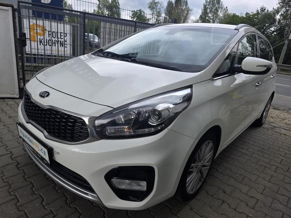 2018 Kia CARENS - 4