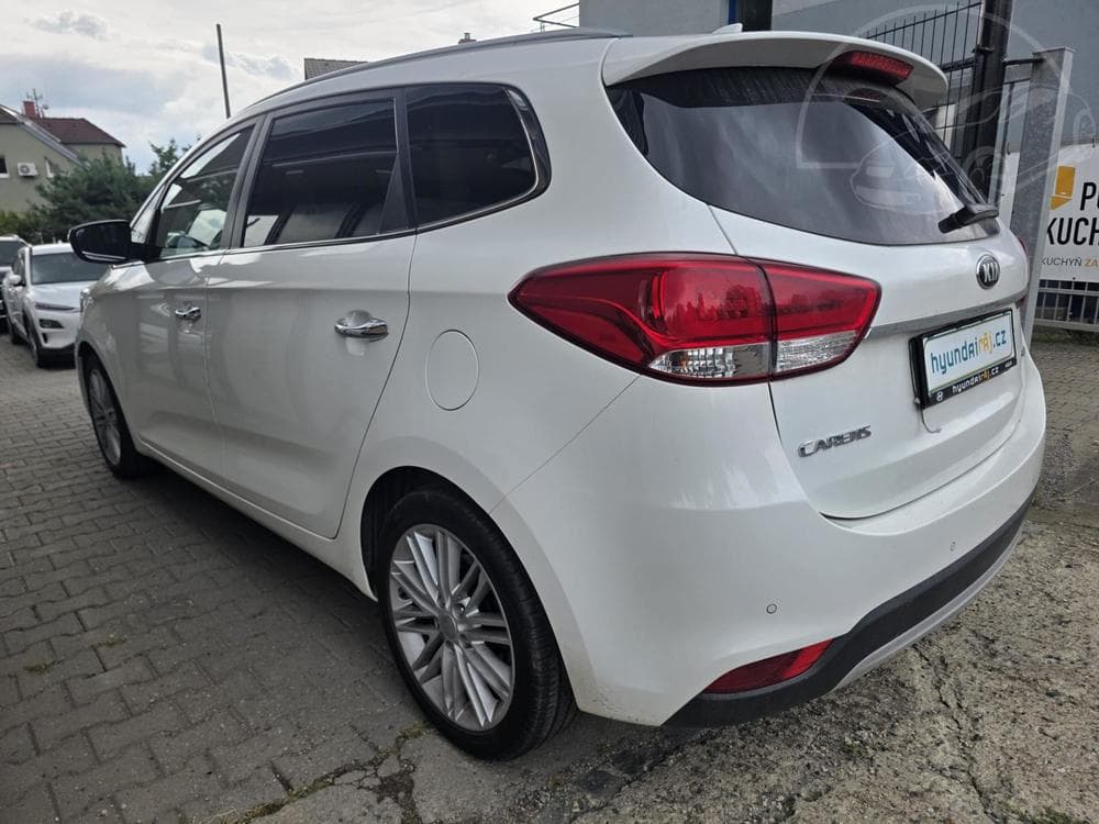 2018 Kia CARENS - 6