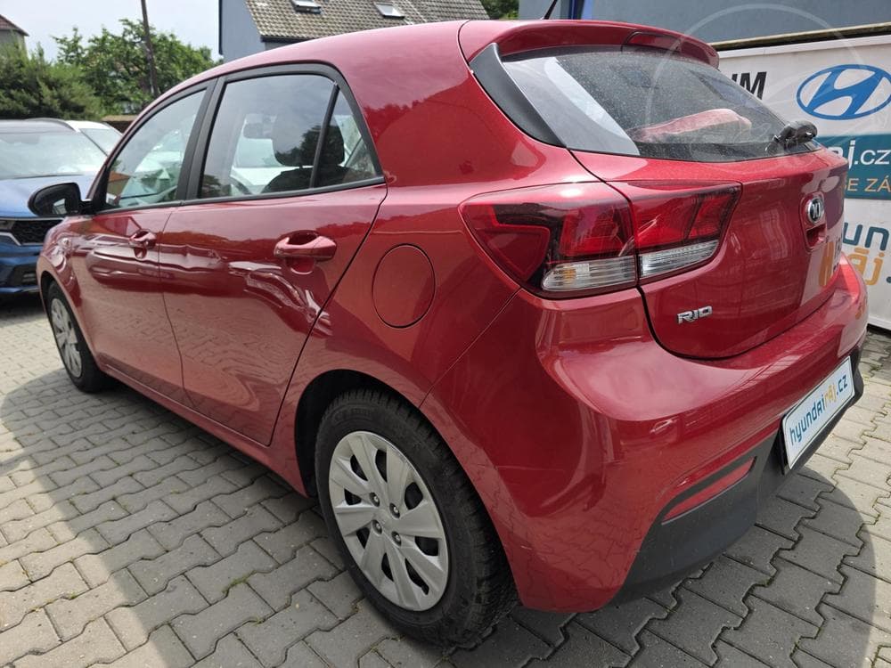 2018 Kia RIO - 7