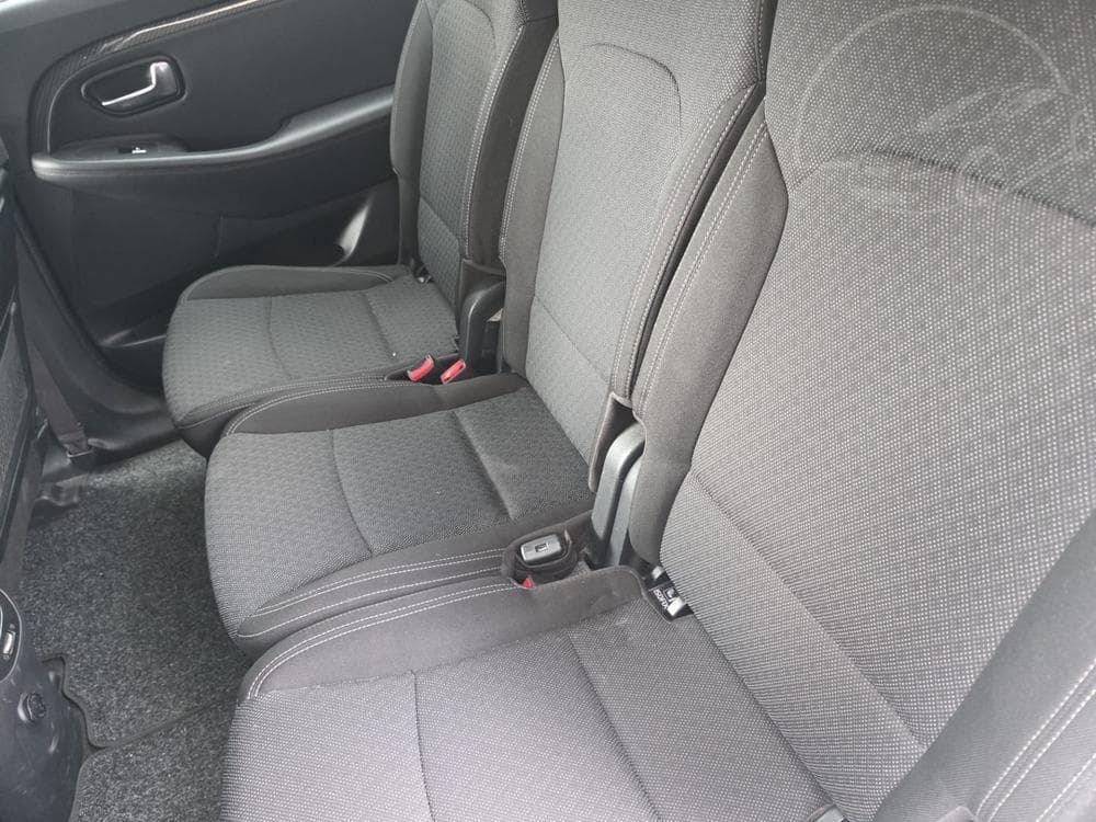 2018 Kia CARENS - 9