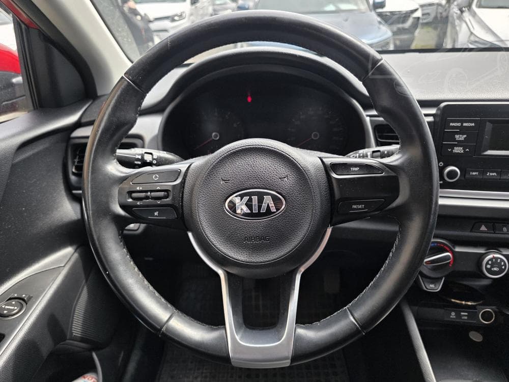 2018 Kia RIO - 10
