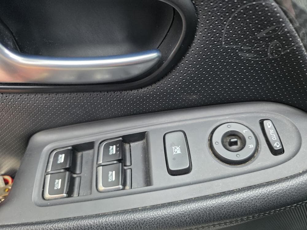 2018 Kia CARENS - 10