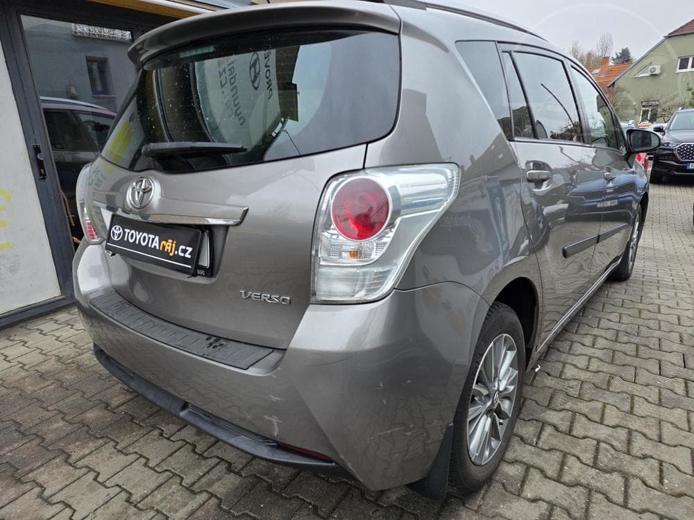 2014 Toyota VERSO - 10