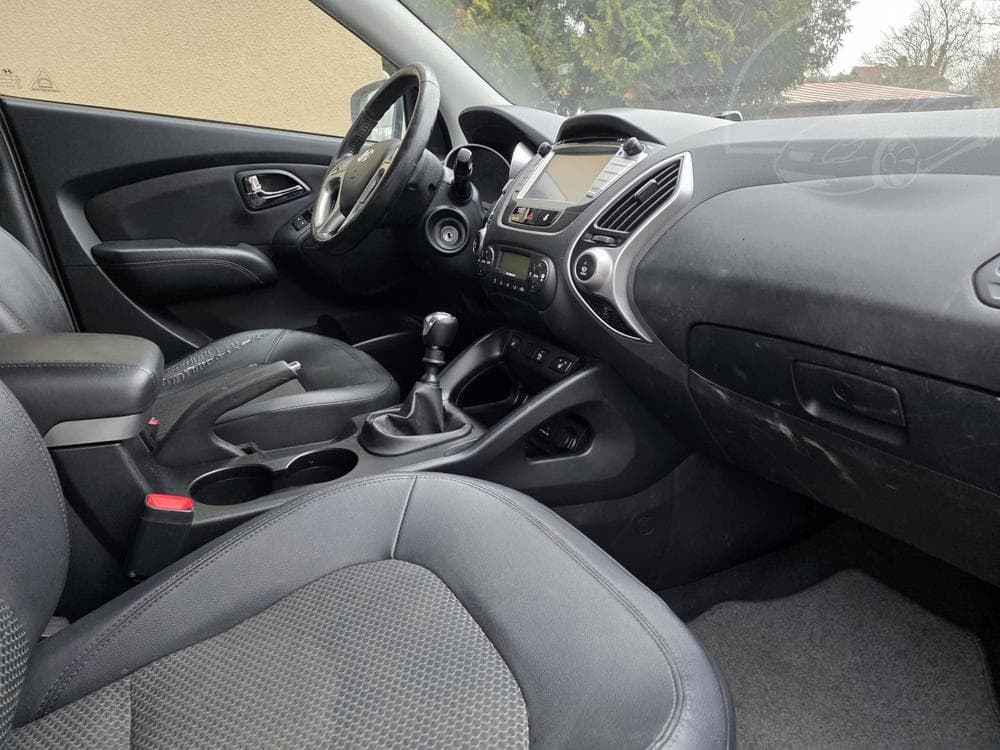 2012 Hyundai ix35 - 10
