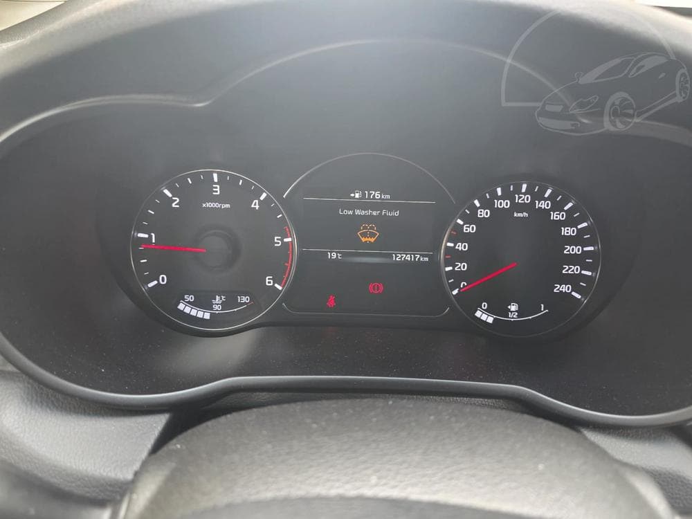 2018 Kia CARENS - 11