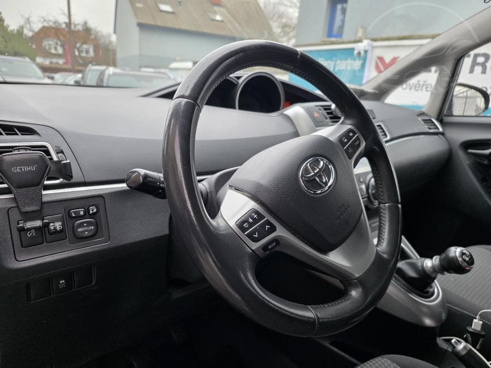 2014 Toyota VERSO - 11