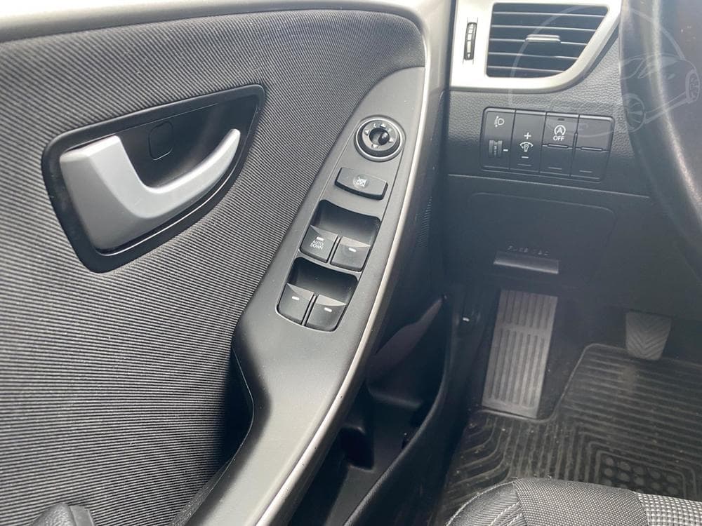 2016 Hyundai i30 - 12