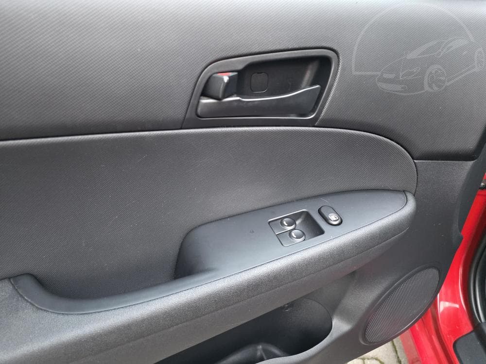 2010 Hyundai i30 - 13
