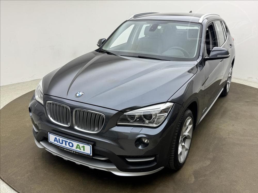 BMW X1 2,0 18d 4X4  DPH VÝHŘEV LED CZ
