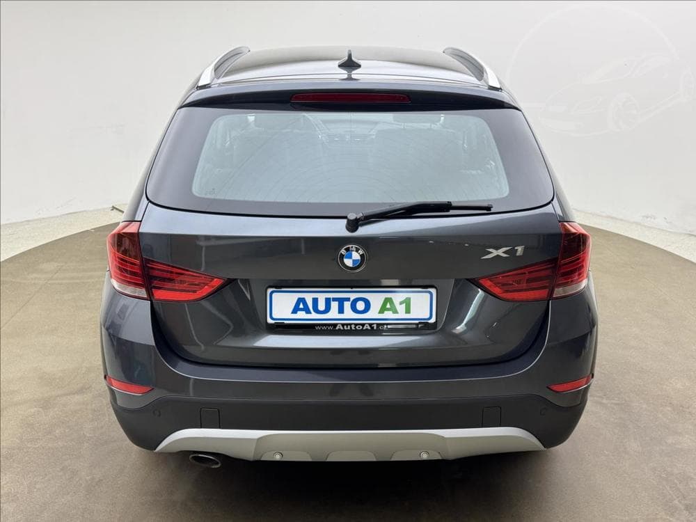 2015 BMW X1 - 5