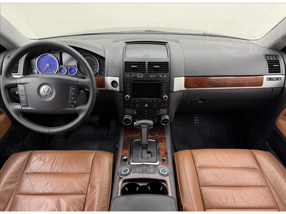 2005 Volkswagen TOUAREG - 7