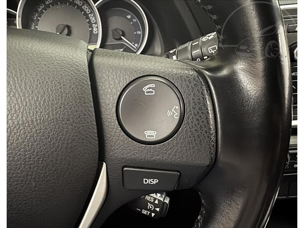 2015 Toyota AURIS - 10