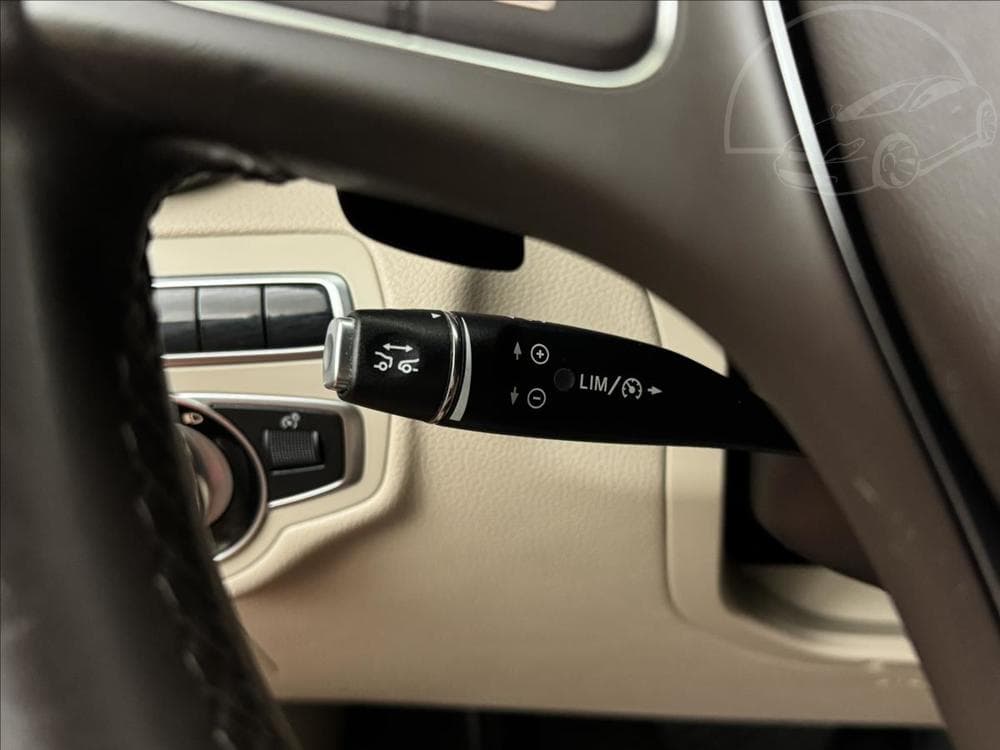 2015 Mercedes-Benz Glc - 11