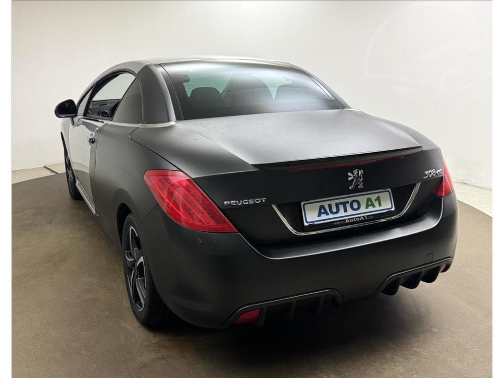 2011 Peugeot 308 - 12