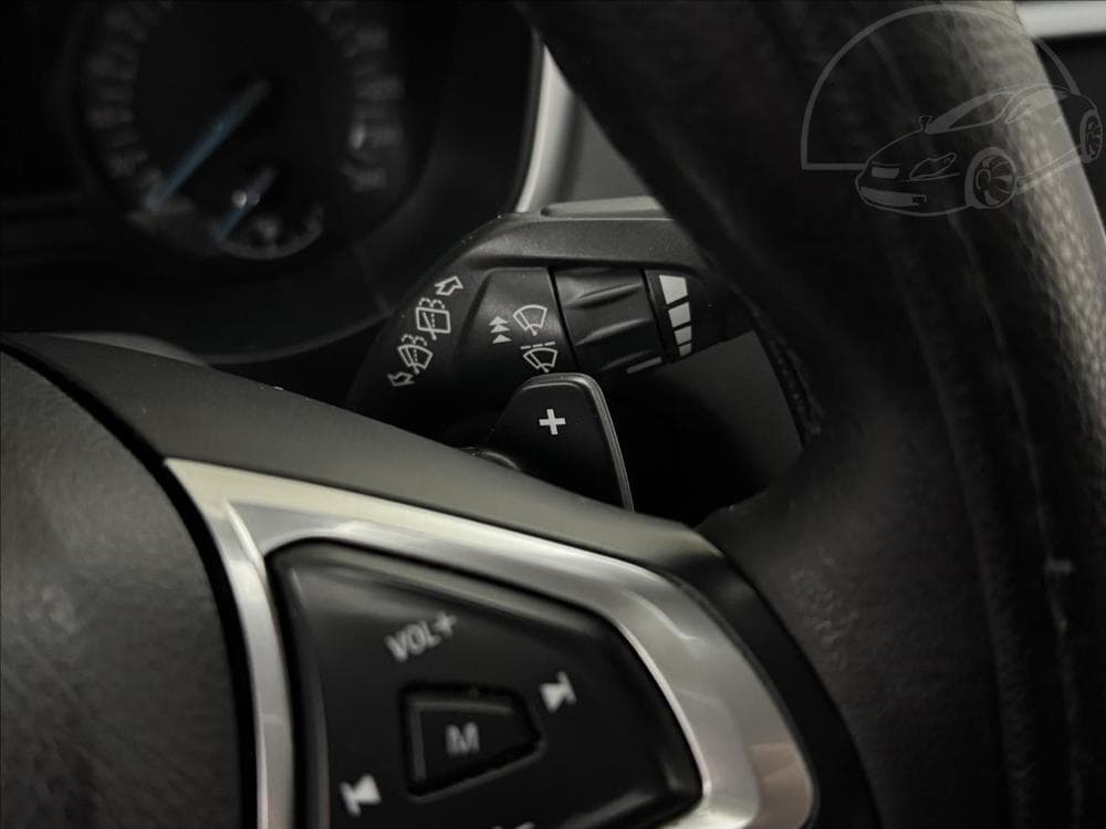 2017 Ford Mondeo - 12