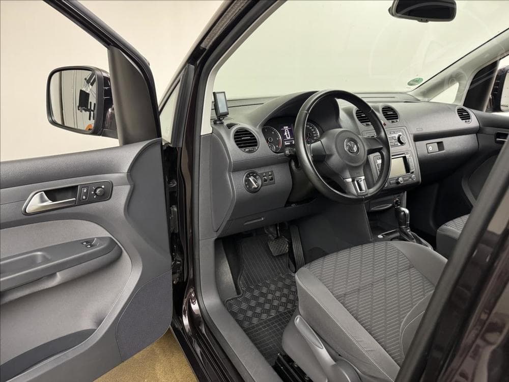 2011 Volkswagen Caddy - 20