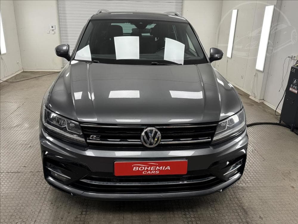 2017 Volkswagen Tiguan - 2