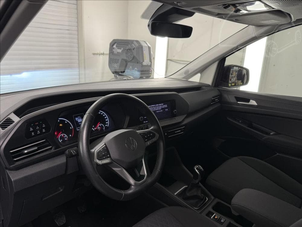 2020 Volkswagen Caddy - 7