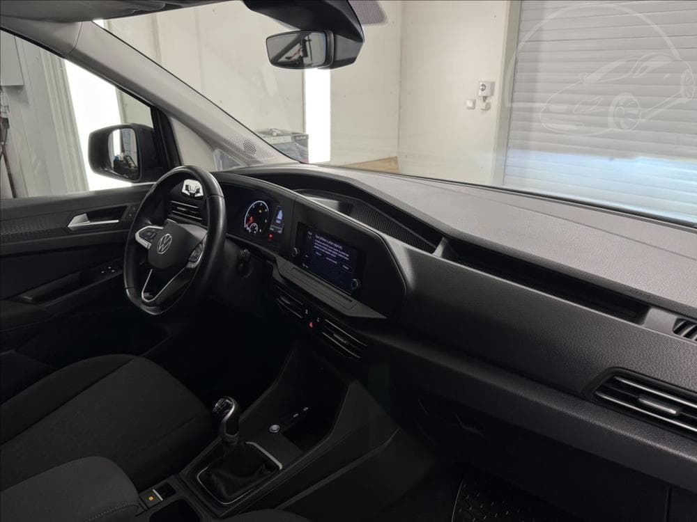 2020 Volkswagen Caddy - 8