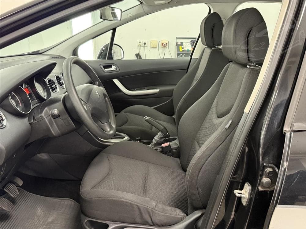 2007 Peugeot 308 - 8