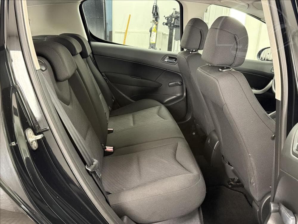 2007 Peugeot 308 - 11