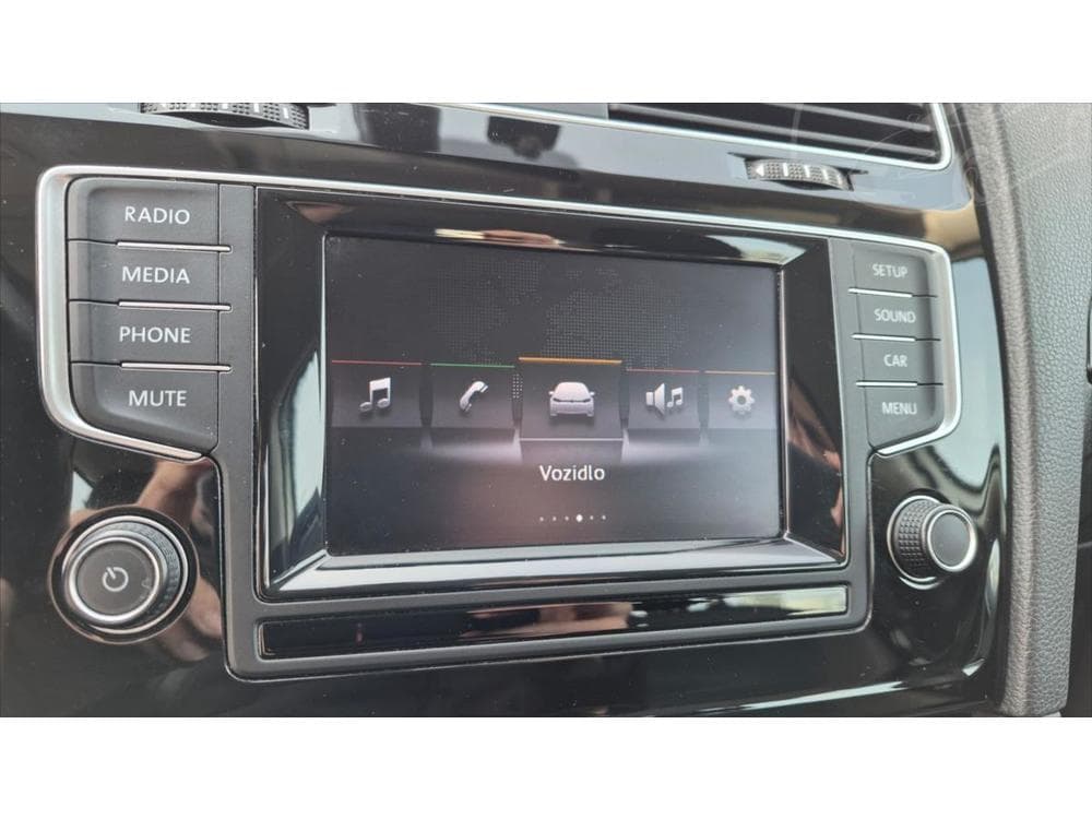 2015 Volkswagen GOLF - 12