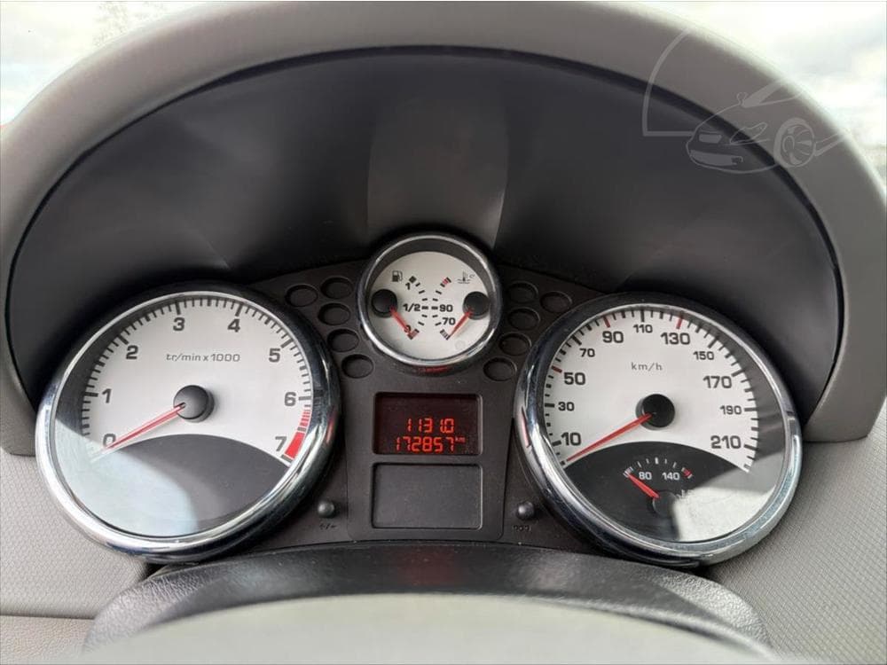 2007 Peugeot 207 - 14