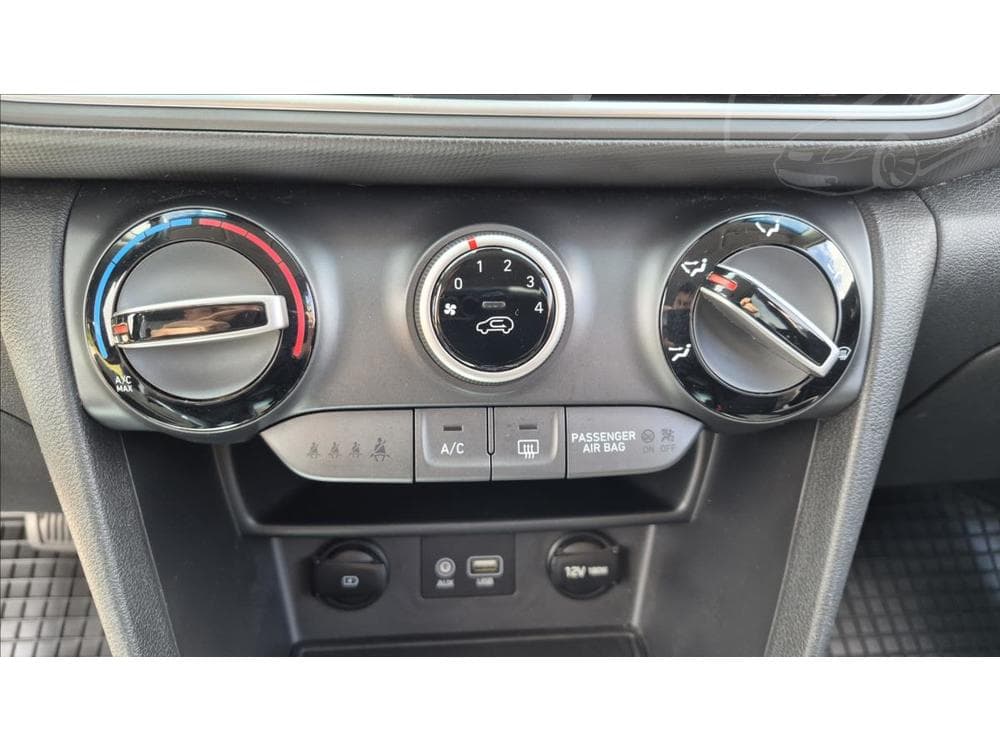 2019 Hyundai KONA - 15