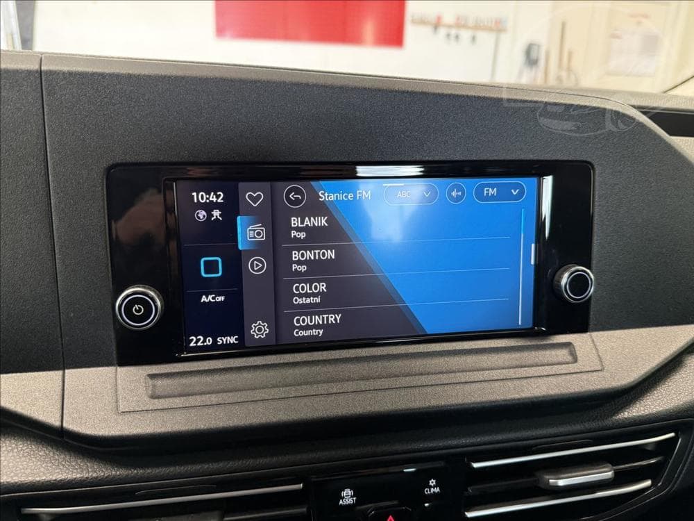 2020 Volkswagen Caddy - 17