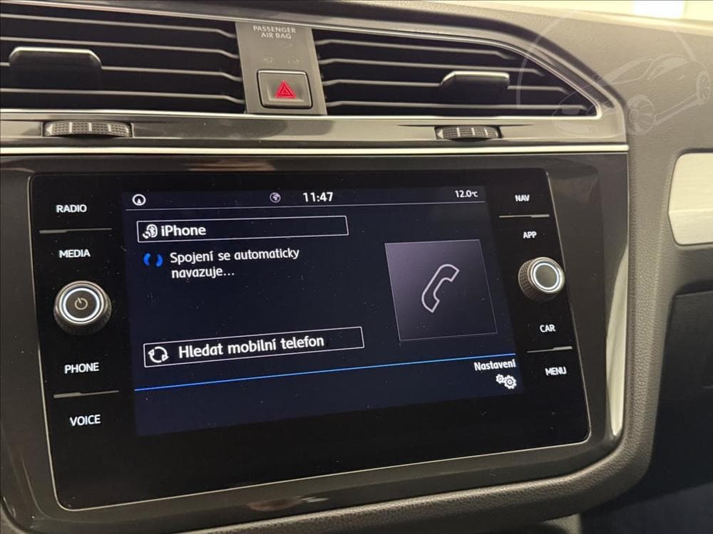 2017 Volkswagen Tiguan - 17