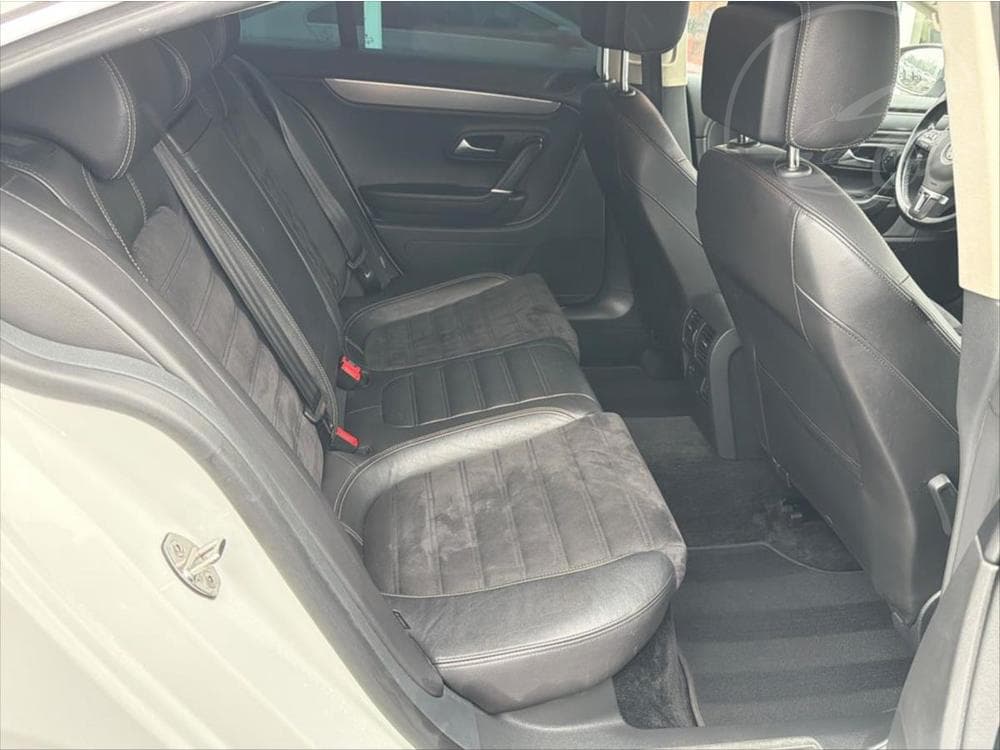 2015 Volkswagen Cc - 17