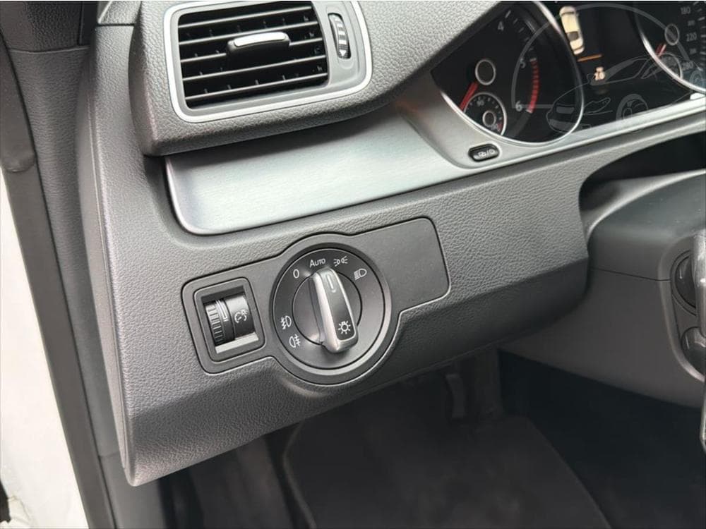 2015 Volkswagen Cc - 18