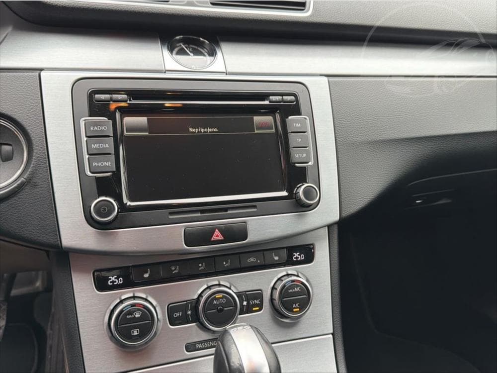 2015 Volkswagen Cc - 19