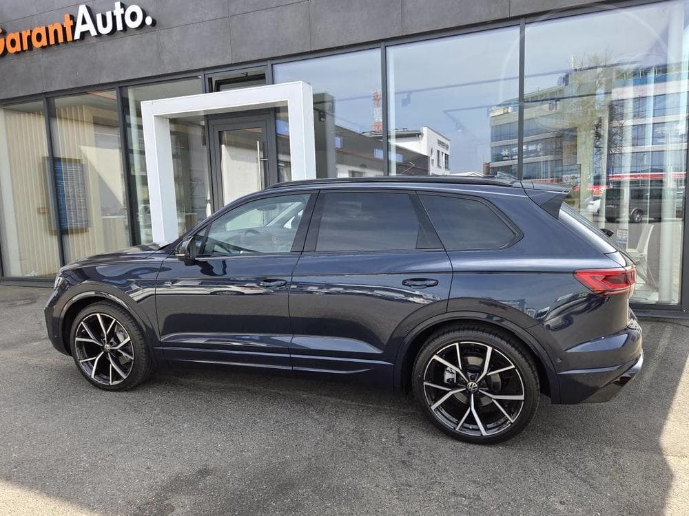 2025 Volkswagen TOUAREG - 4