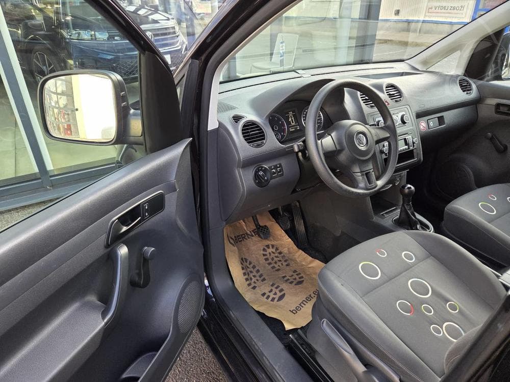 2011 Volkswagen CADDY - 4