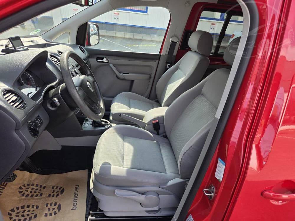 2008 Volkswagen Caddy - 11