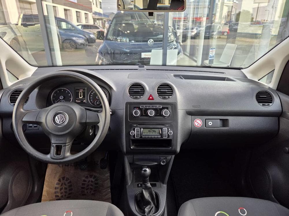 2011 Volkswagen CADDY - 7