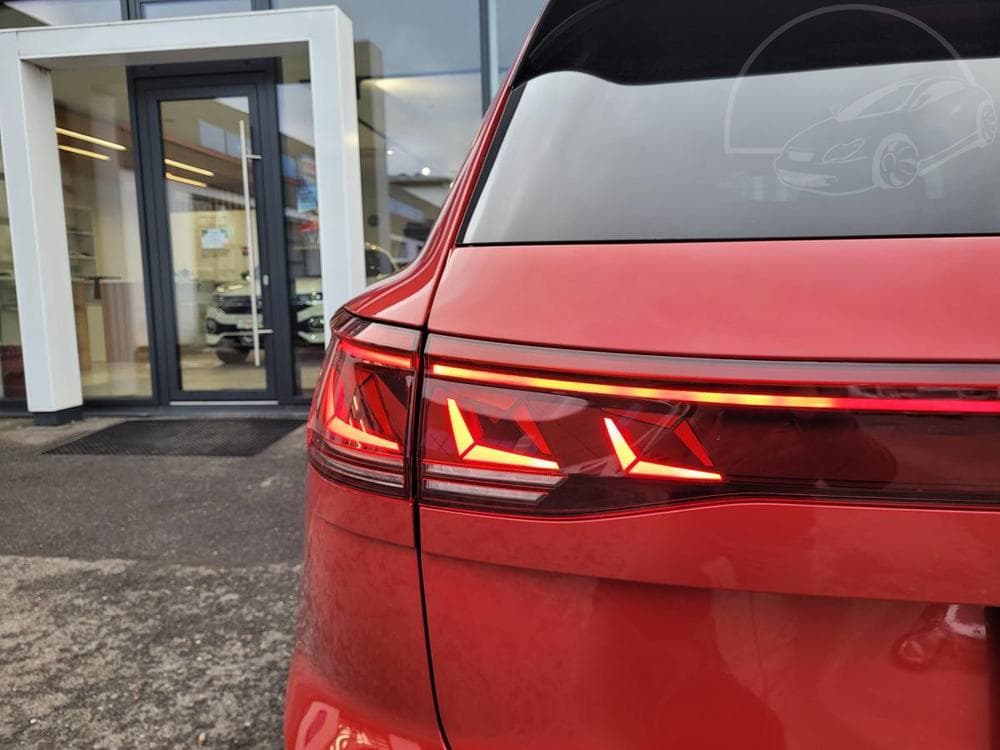 2023 Volkswagen TOUAREG - 28